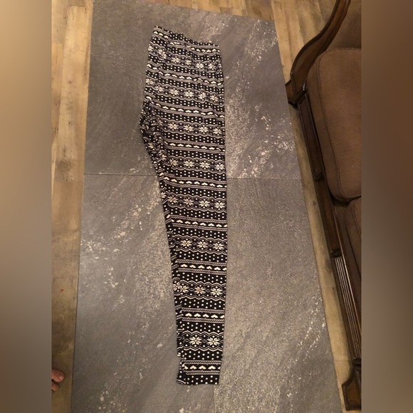 Leggings - Picture 1 of 3